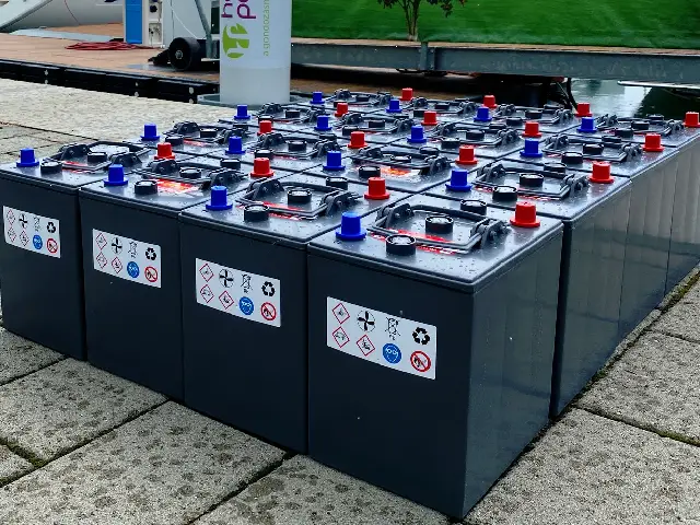 elektromos hajó akku